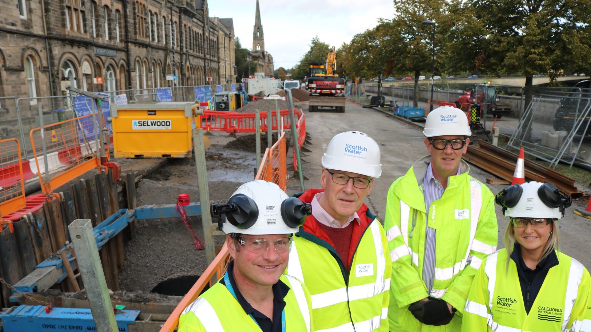 John Swinney MSP Tay Street: Members of the project team gave John Swinney MSP a tour of the site (L to R: Caledonia Water Alliance Project Manager John Townshend; John Swinney MSP; Scottish Water Senior Project Manager Neil McCulloch; Caledonia Water Alliance Customer Manager Jen Renton)